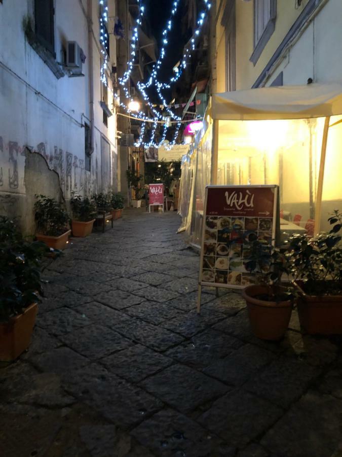 House Antonella Apartment Napoli Bagian luar foto